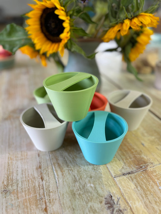 Pot Rounder (colours vary)