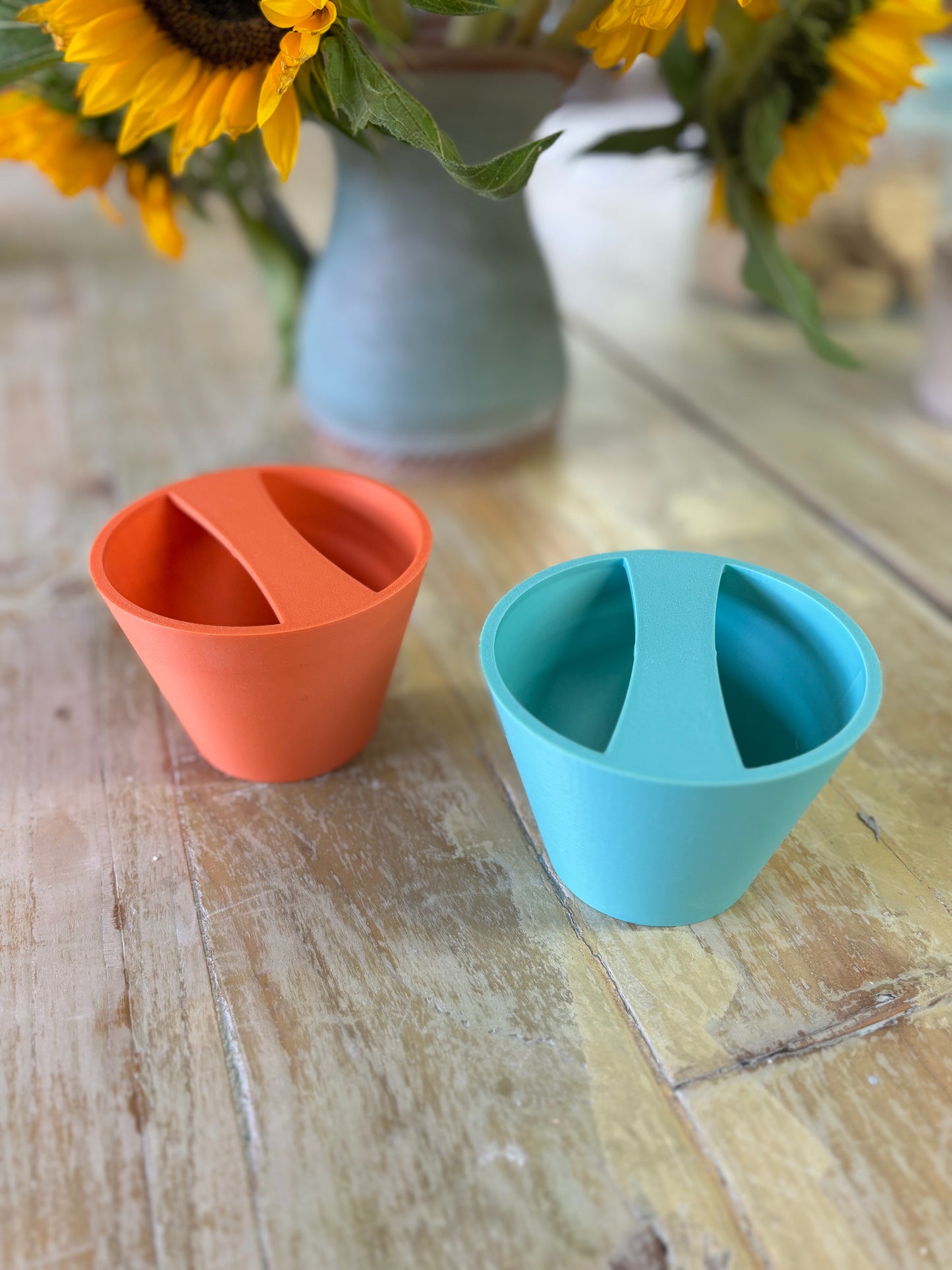 Pot Rounder (colours vary)